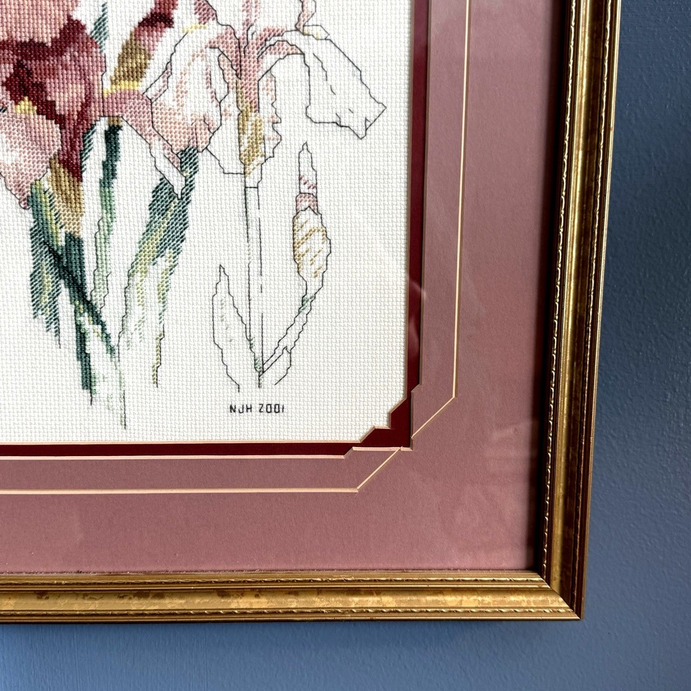 Framed Cross Stitch Iris II Beverly Sills Janet Powers Floral Needlework 17x15 - Picture 4 of 9